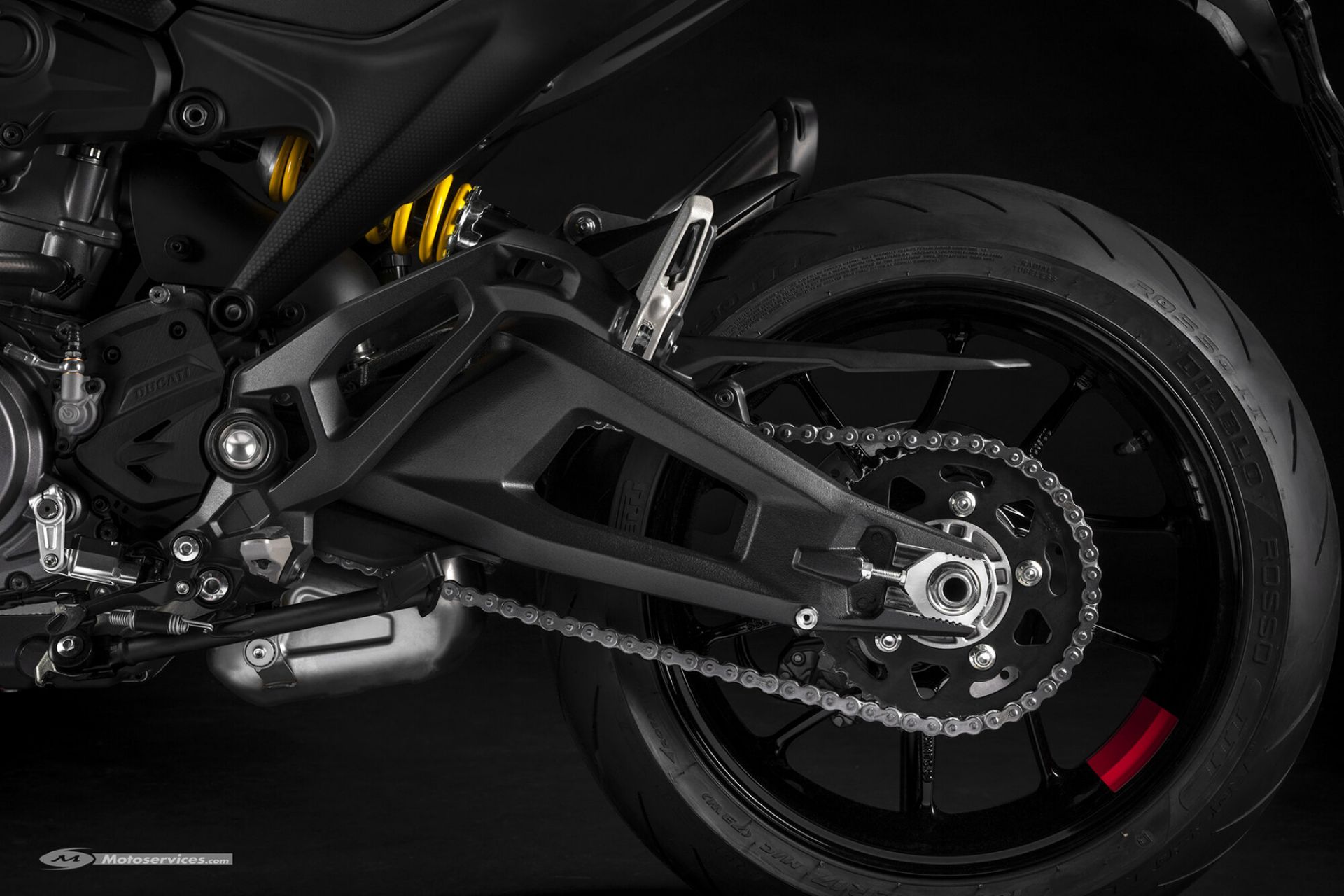 roue arrière roadster Ducati Monster 2021