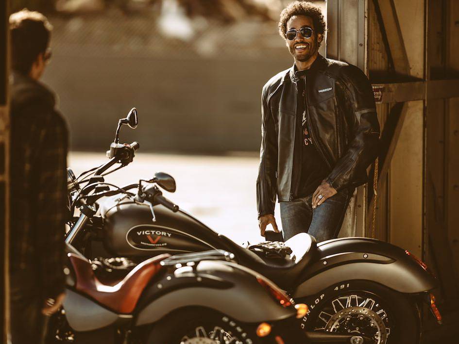 nouveatré Gunner 2014 par Victory