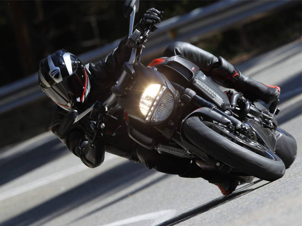 Nouvelle Ducati Diavel 2014 Toulon