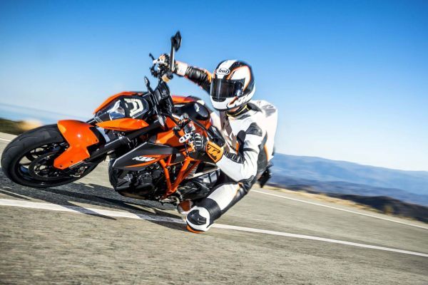 Trail KTM 1290 SUPER DUKE GT