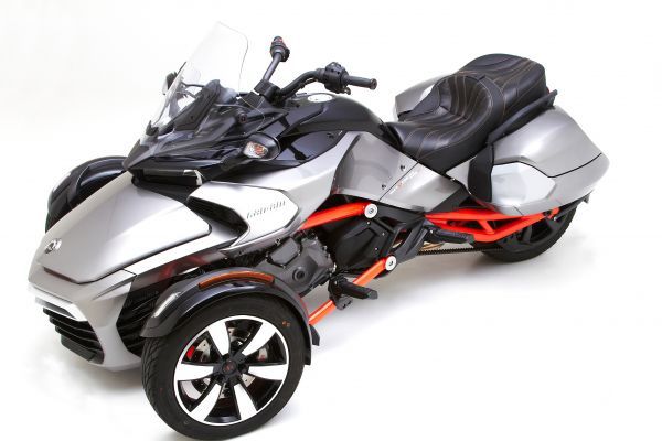 Spyder, le mélange mi-moto, mi-quad