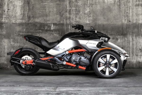 Spyder, le mélange mi-moto, mi-quad