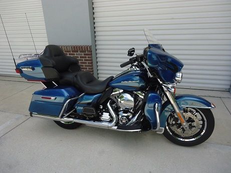 Harley Davidson EL GLIDE ULTRA LIMITED à vendre sur Lyon