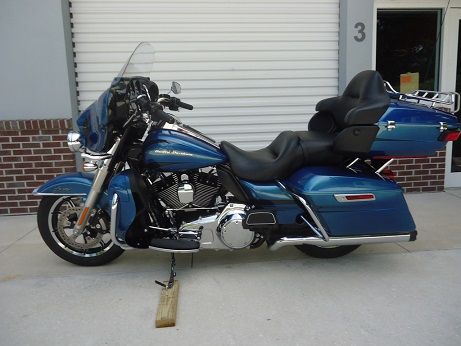 Harley Davidson EL GLIDE ULTRA LIMITED à vendre sur Lyon
