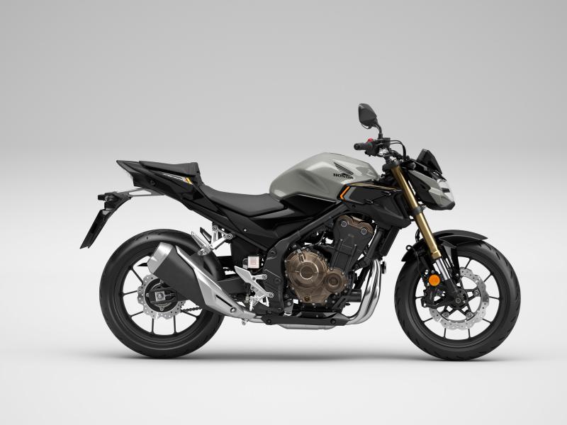Moto Honda CB 500 F : Moteur 2 cylindres en ligne de 471 cm³ Performant en Action