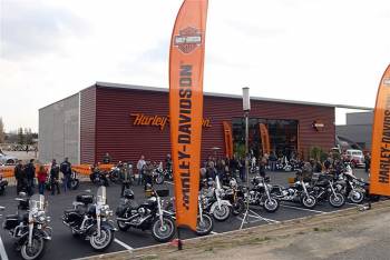 Vente motos neuves / occasion Salon de Provence Harley-Davidson Sunroad