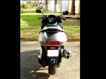 Scooter Honda S-Wing à vendre par un particulier à Aubagne