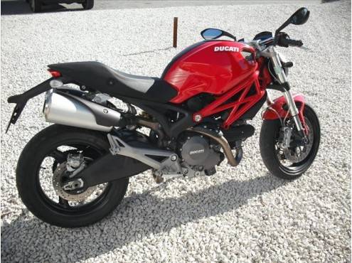 DUCATI MONSTER 696 Roadster de 2010 d'occasion à vendre