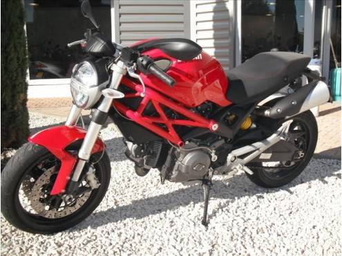 DUCATI MONSTER 696 Roadster de 2010 d'occasion à vendre