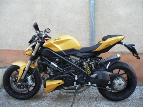 DUCATI 848 STREETFIGHTER Roadster moto de direction à vendre
