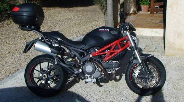 Ducati Monster 796 ABS à vendre dans le Var (83)