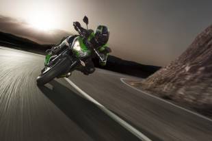 Constructeur japonais Kawasaki, du bateau en 1978 à la moto