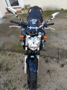 roadster  Yamaha FZ6 Naked