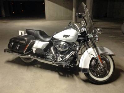 Harley Road King Classic 74