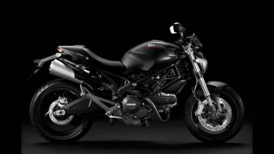 MOTO DUCATI MONSTER 696
