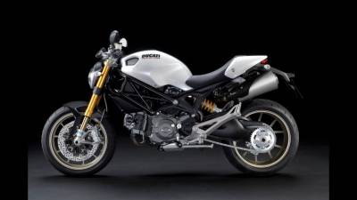 GAMME DUCATI MOTO DUCATI MONSTER 1100 S