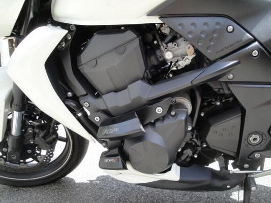 A SAISIR belle moto KAWASAKI Z 750 - Blanc nacré - sur AUBAGNE 13