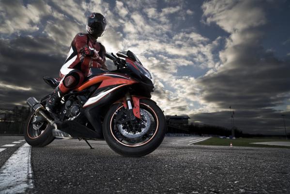 Comment bien préparer un road trip à moto d’un week-end ?