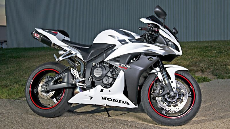 Vente et réparation de motos toutes marques NB MOTO