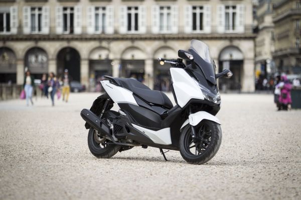 scooters Honda Gironde