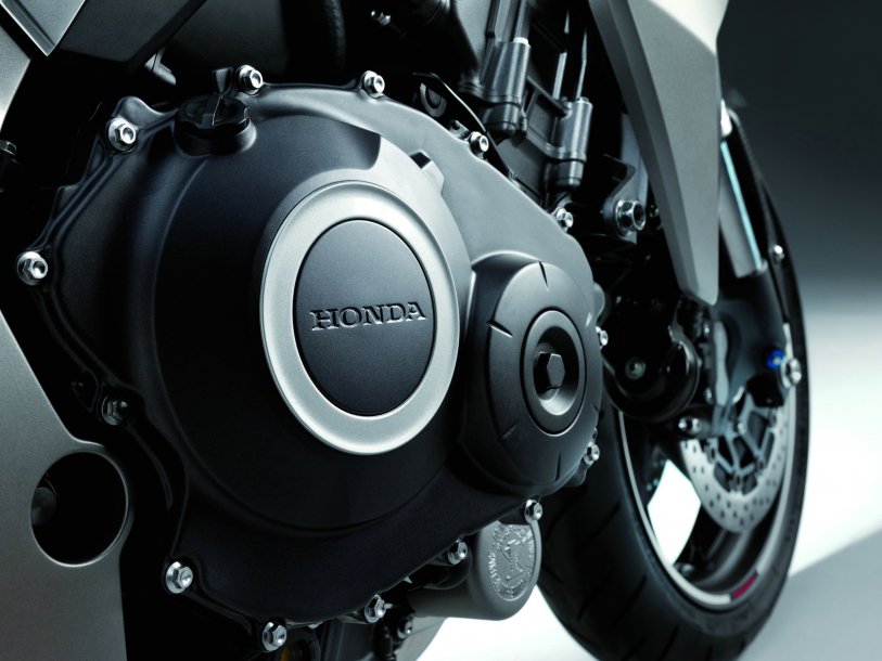 Pièces et accessoires pour motos BIGSTORE Marseille