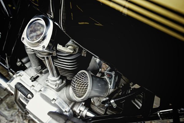 Moto de légende DUCATI DESMO 900