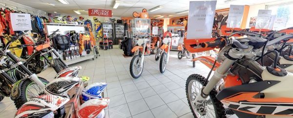 Concession spécialiste tout terrai KTM à Grasse DIRTBIKE