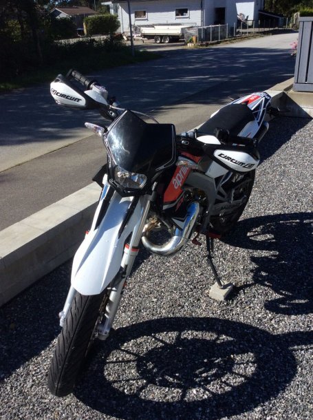 Moto d'occasion Aprilia SX50 RACING BLANC