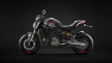 Photo moto roadster Ducati Monster 2021