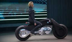 Moto BMW du futur, du concept à la réalité