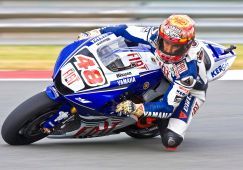 Moto de course virage