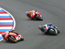 3 motos de course racing